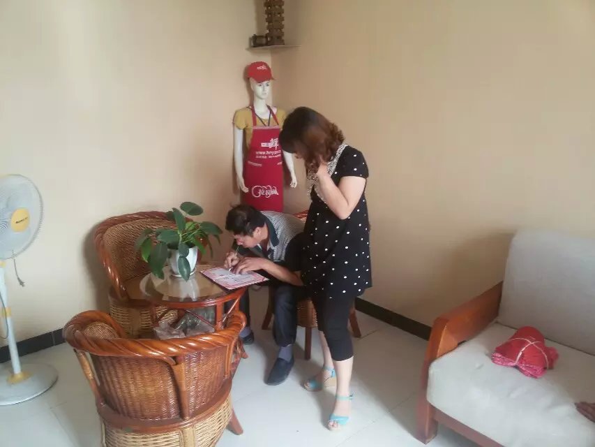 客戶(hù)簽訂合作加盟協(xié)議